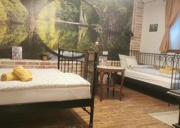 Kuria Extra * Budapest