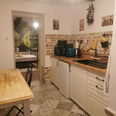 Kuria Extra Budapest