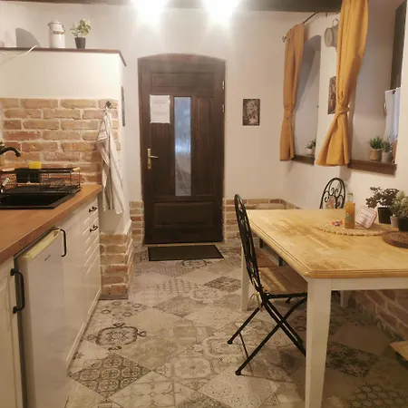 Kuria Extra * Budapest