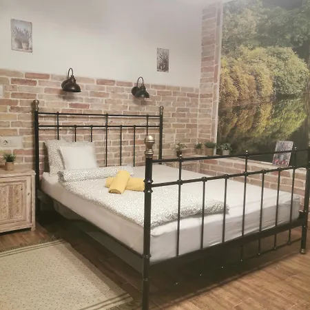 Kuria Extra Budapest