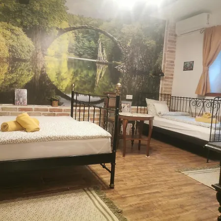 Kuria Extra * Budapest